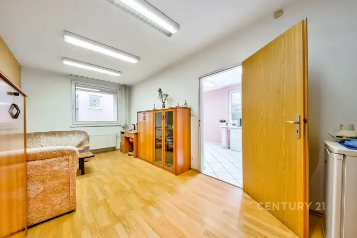 Prodej ordinace, Praha - Modřany, Mráčkova, 59 m2