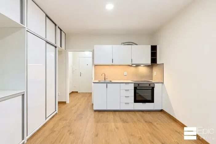 Pronájem bytu 1+kk, Neratovice, Masarykova, 23 m2