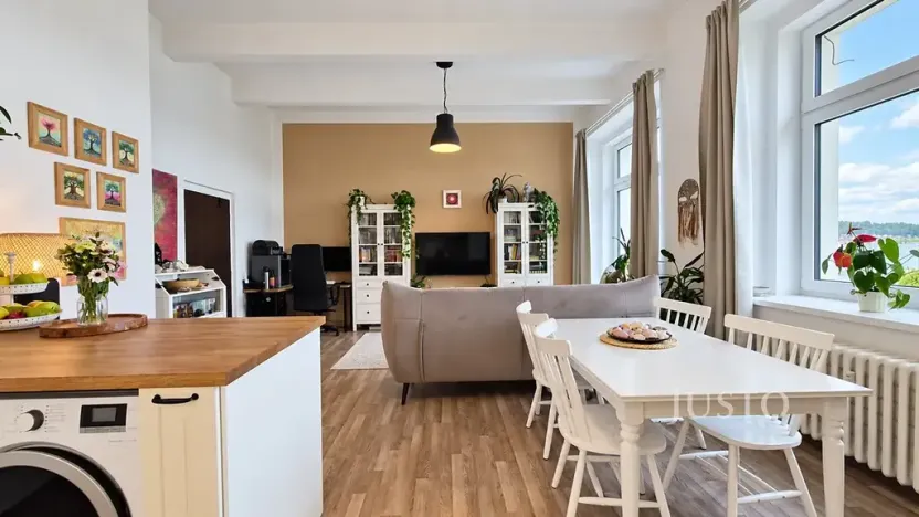 Prodej bytu 2+kk, Písek, Pražská, 72 m2