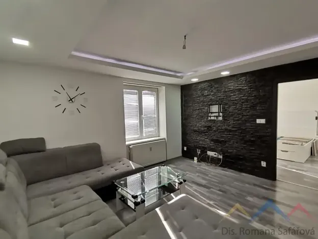 Prodej bytu 3+1, Břidličná, 1. máje, 68 m2