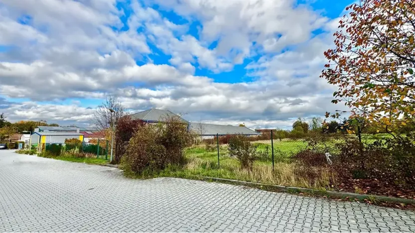Prodej komerčního pozemku, Praha - Zličín, 6000 m2