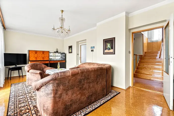 Prodej vícegeneračního domu, Sezimovo Ústí, Švehlova, 271 m2