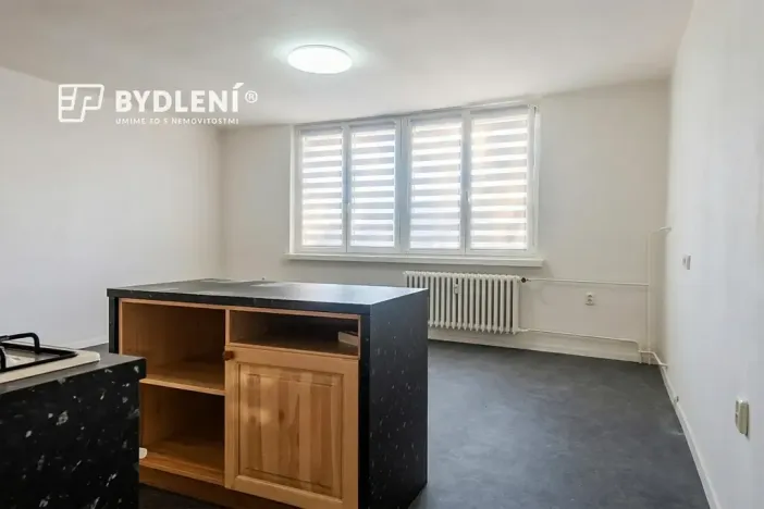 Pronájem bytu 4+kk, Meziboří, J. A. Komenského, 66 m2