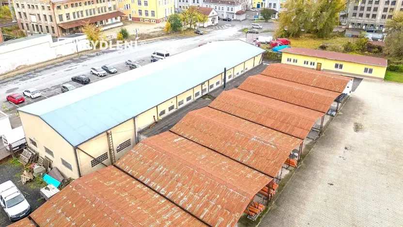 Pronájem obchodního prostoru, Teplice, Zemská, 5600 m2