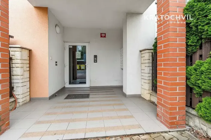 Pronájem bytu 2+kk, Vestec, U Strouhy, 41 m2
