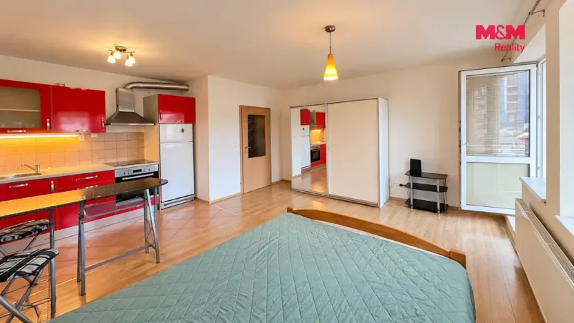Prodej bytu 1+kk, Praha - Horní Měcholupy, Boloňská, 33 m2
