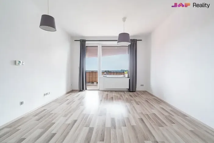 Prodej bytu 2+kk, Moravany, Višňová, 50 m2