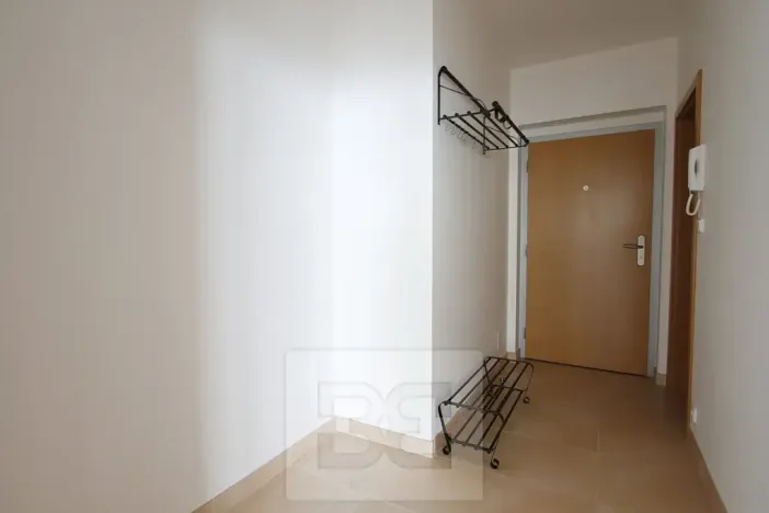 Prodej bytu 2+kk, Praha - Zličín, Lipovská, 67 m2