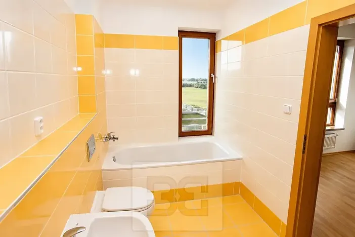 Prodej bytu 2+kk, Praha - Zličín, Lipovská, 64 m2