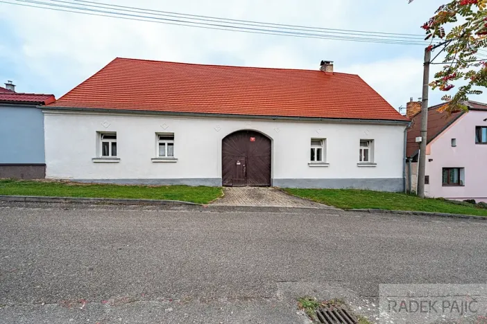 Prodej rodinného domu, Neustupov, 1127 m2