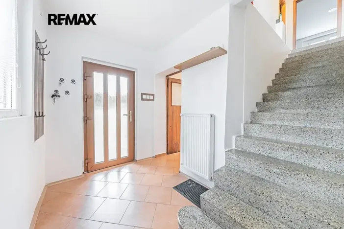 Prodej rodinného domu, Svinařov, Za Křenovkou, 160 m2