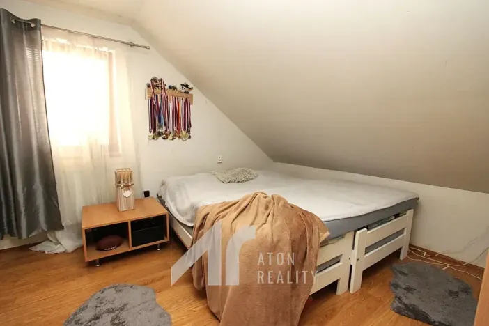 Prodej výrobních prostor, Zaječí, Dlážděná, 100 m2
