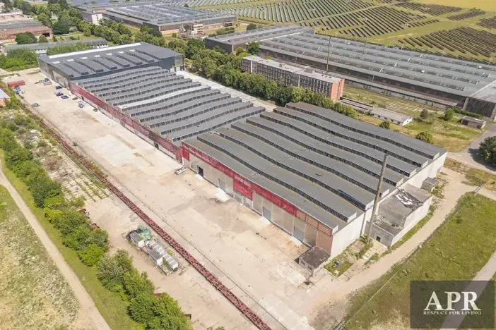Pronájem skladu, Veselí nad Moravou, 2000 m2