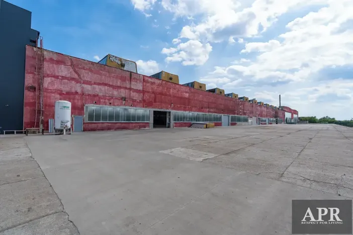 Pronájem skladu, Veselí nad Moravou, 2000 m2