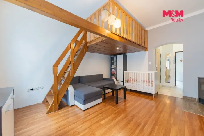 Prodej bytu 1+1, Aš, Vysoká, 36 m2