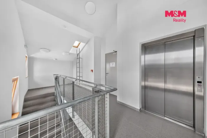 Prodej bytu 3+kk, Praha, Na návsi, 103 m2