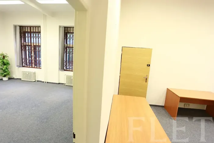 Pronájem kanceláře, Praha - Bubeneč, Nad Královskou oborou, 122 m2