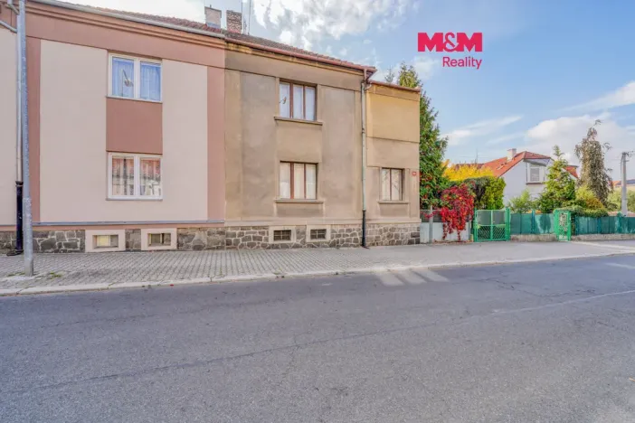 Prodej rodinného domu, Plzeň - Doubravka, Na Kovárně, 151 m2