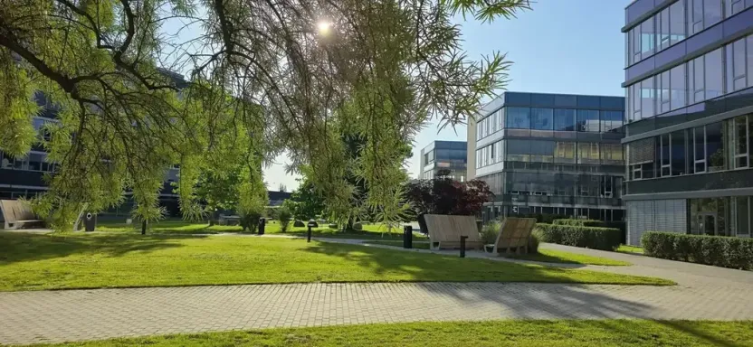 Pronájem kanceláře, Praha, 2540 m2