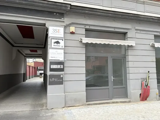 Pronájem obchodního prostoru, Praha - Holešovice, Dělnická, 25 m2