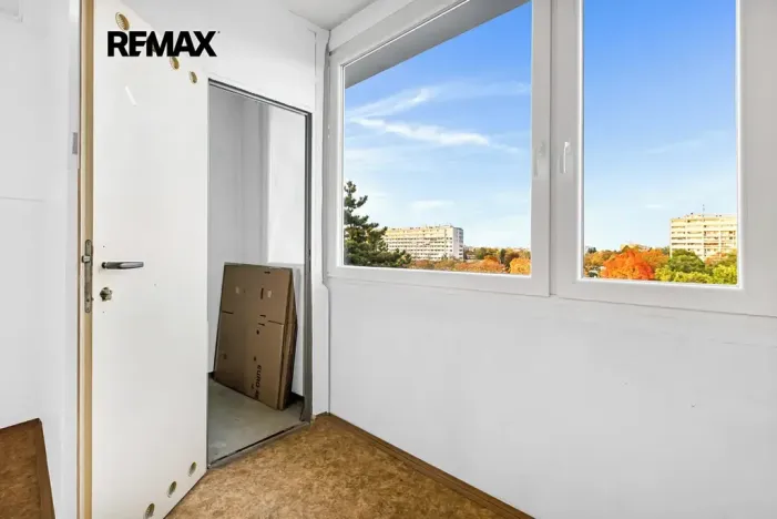 Prodej bytu 3+1, Praha - Prosek, Vysočanská, 82 m2