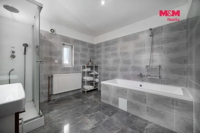 Prodej rodinného domu, Lichkov, 300 m2
