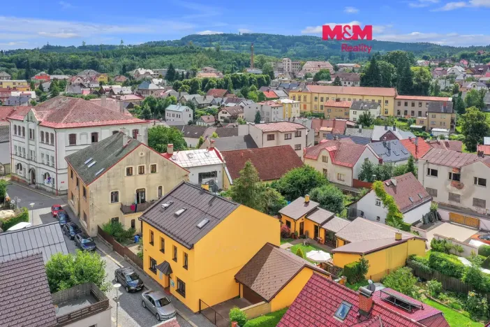 Prodej rodinného domu, Lomnice nad Popelkou, Josefa Jana Fučíka, 322 m2