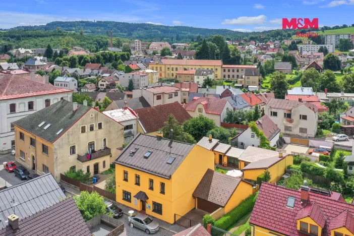 Prodej rodinného domu, Lomnice nad Popelkou, Josefa Jana Fučíka, 322 m2