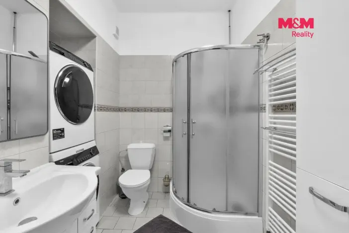 Prodej rodinného domu, Lomnice nad Popelkou, Josefa Jana Fučíka, 322 m2