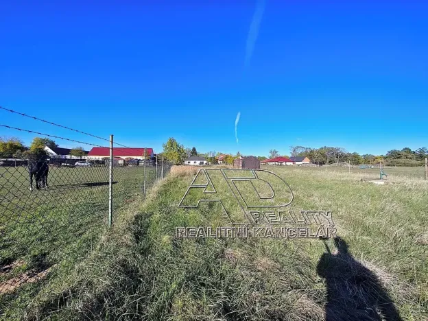 Prodej pozemku pro bydlení, Dívčice, 4272 m2