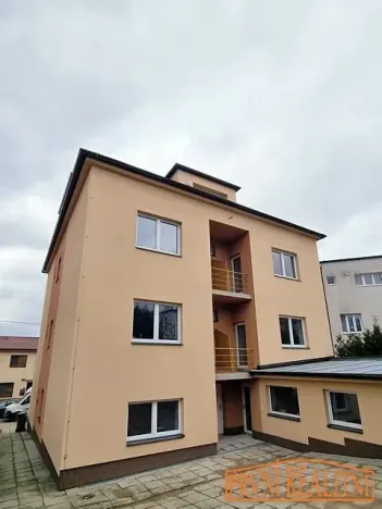 Prodej bytu 3+1, Uherský Brod, Ant. Dvořáka, 79 m2