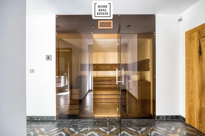 Prodej bytu 2+kk, Karlovy Vary, Šumavská, 96 m2