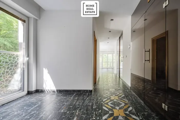 Prodej bytu 2+kk, Karlovy Vary, Šumavská, 96 m2