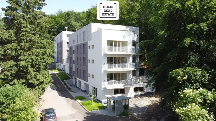 Prodej bytu 2+kk, Karlovy Vary, Šumavská, 75 m2