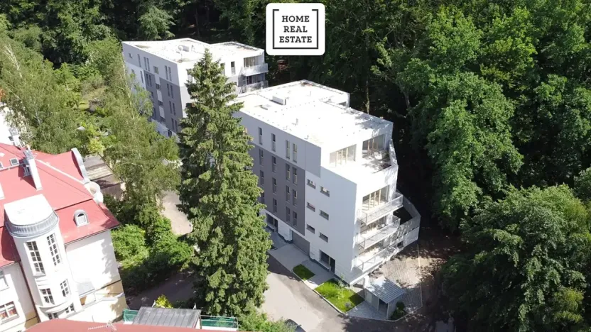 Prodej bytu 2+kk, Karlovy Vary, Šumavská, 75 m2