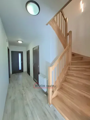 Prodej rodinného domu, Kladruby, Návětrná, 120 m2