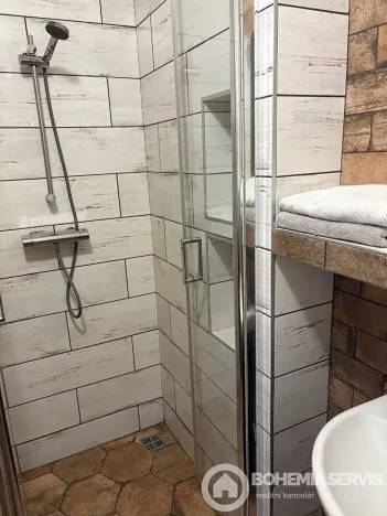 Prodej ubytování, Hradec Králové, Všehrdova, 260 m2