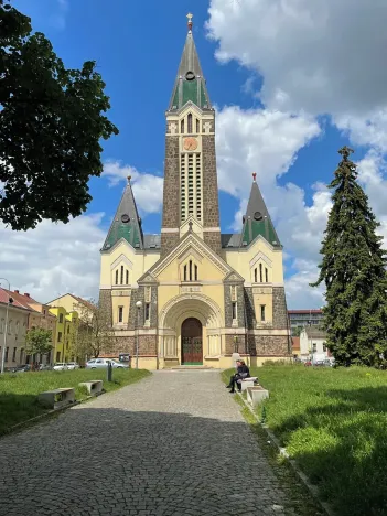 Pronájem bytu 2+1, Brno, Nováčkova, 77 m2