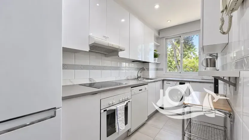 Prodej bytu 3+kk, Marbella, Španělsko, 72 m2