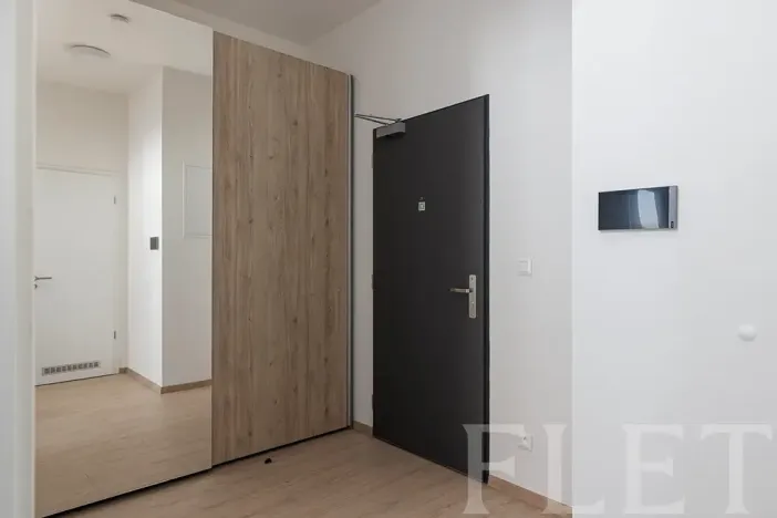 Pronájem bytu 2+kk, Praha - Řeporyje, Haenkeho, 47 m2