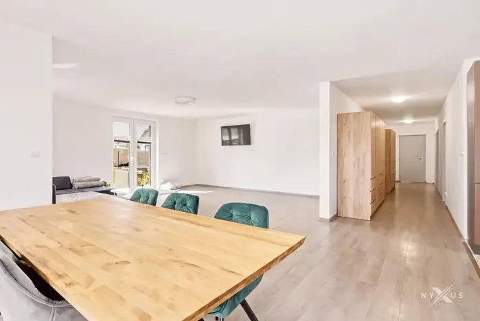 Pronájem rodinného domu, Postřižín, Lišková, 150 m2