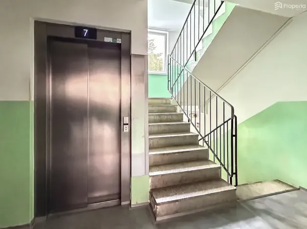 Prodej bytu 2+1, Olomouc, Stiborova, 44 m2
