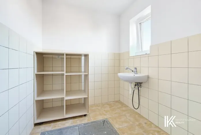 Prodej rodinného domu, Hrochův Týnec, 356 m2