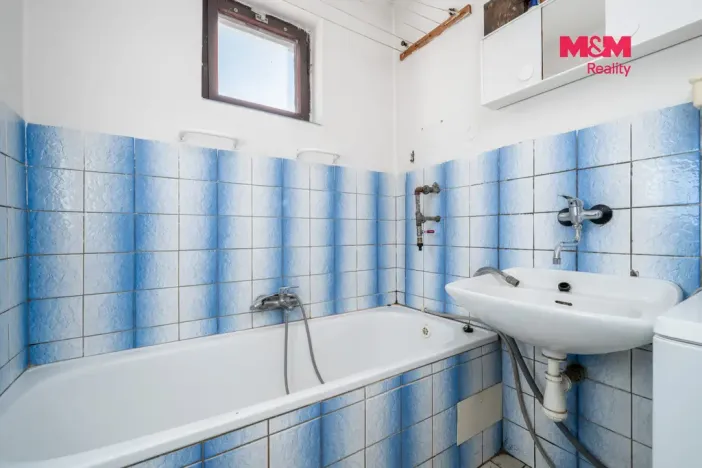 Prodej rodinného domu, Výrov - Hadačka, 662 m2