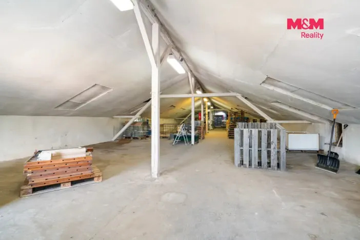 Prodej skladu, Jílové, Teplická, 3160 m2