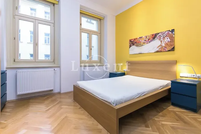 Pronájem bytu 2+kk, Praha - Nové Město, Soukenická, 66 m2