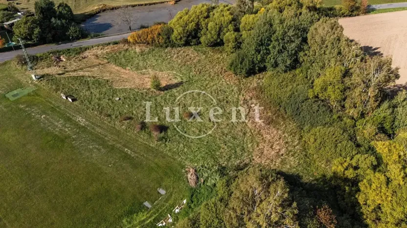 Prodej pozemku pro bydlení, Zalužany, 1185 m2