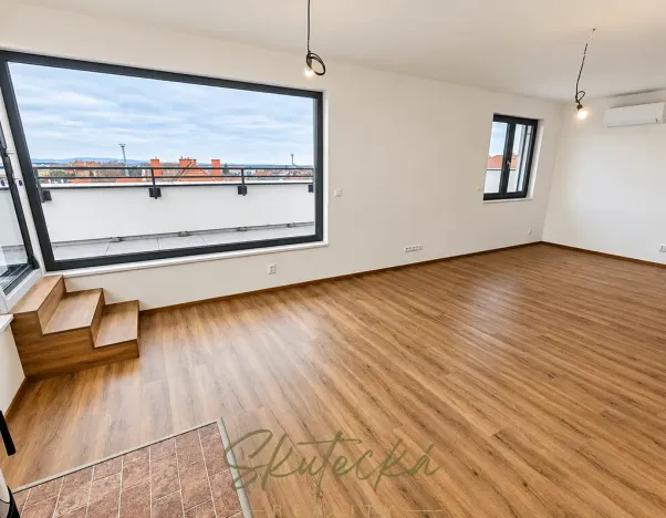 Pronájem bytu 3+kk, Hodonín, 150 m2