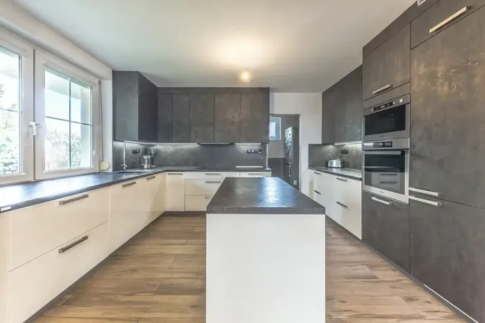 Prodej rodinného domu, Praha - Klánovice, Jeníkovická, 260 m2