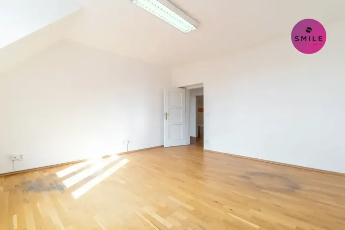 Pronájem ordinace, Ostrava, Ocelářská, 300 m2